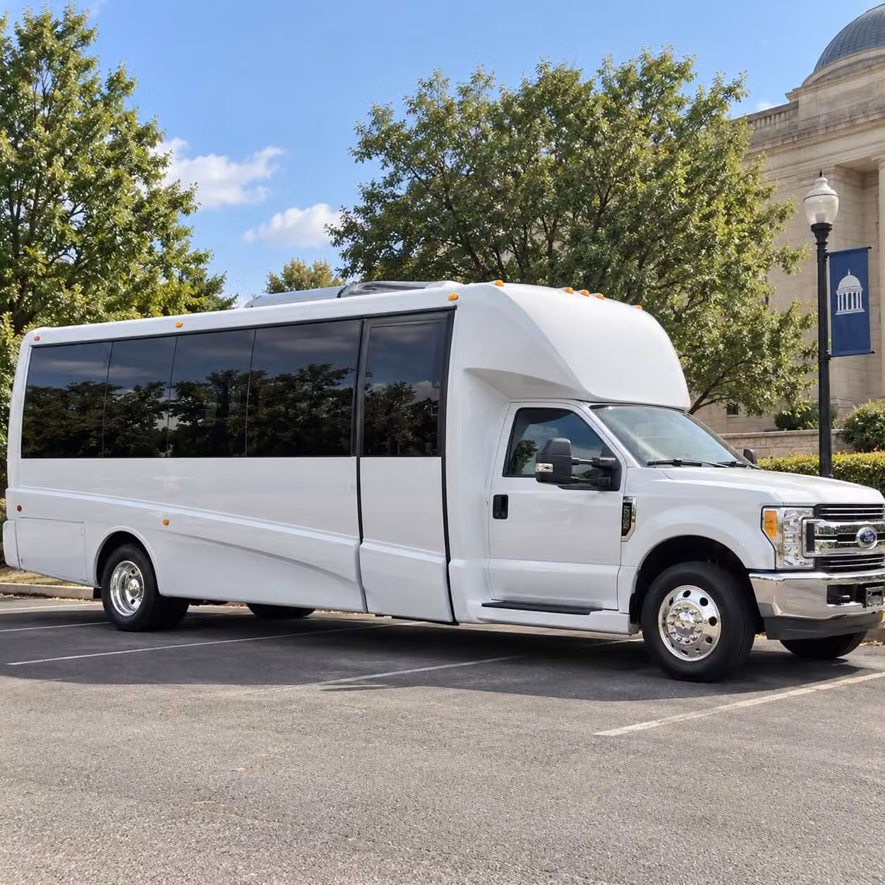 15 passenger minibus