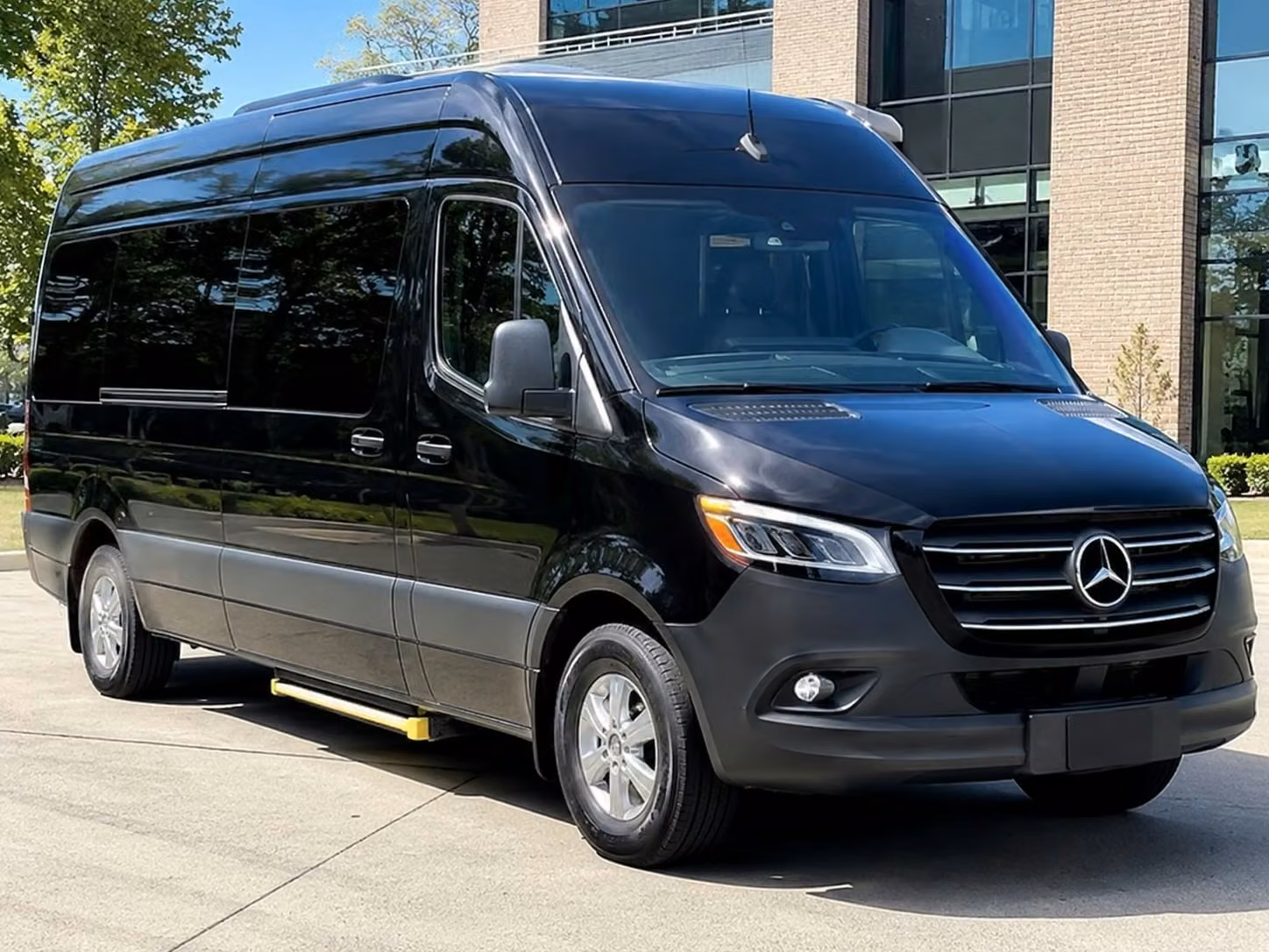 event transportation bus rentals in plano