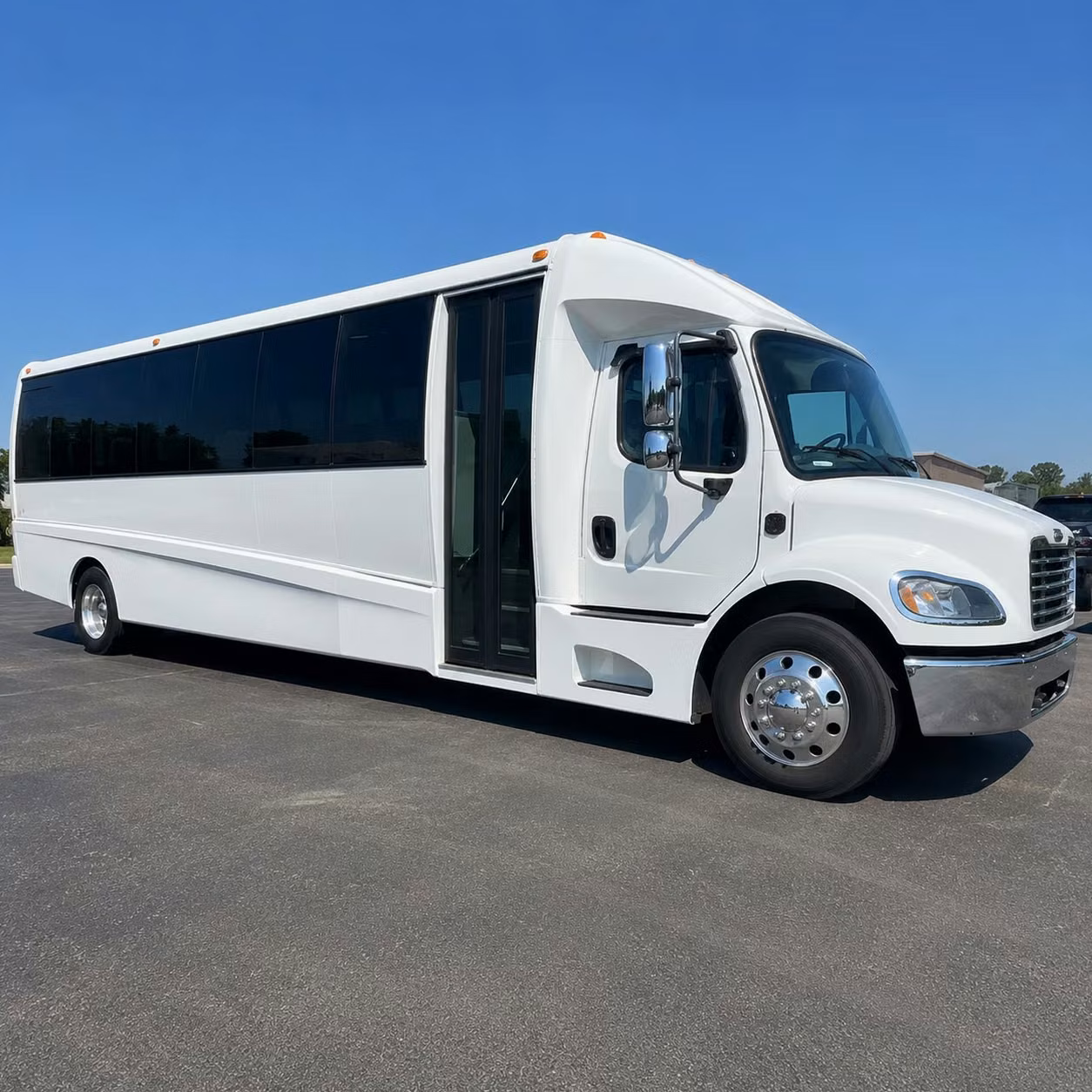 minibus rentals for plano high school sports and youth athletic events
