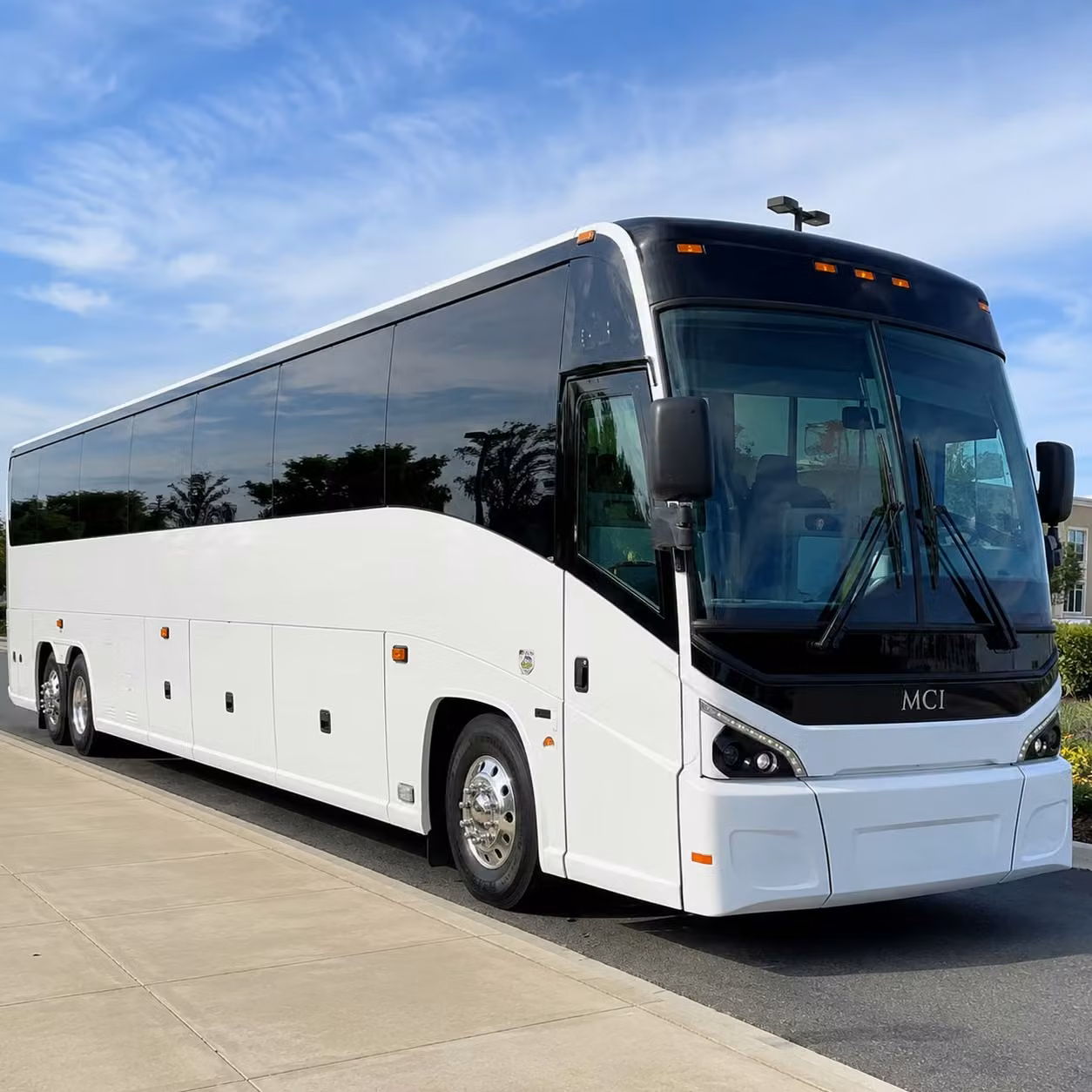 sports team fan charter bus rentals in plano